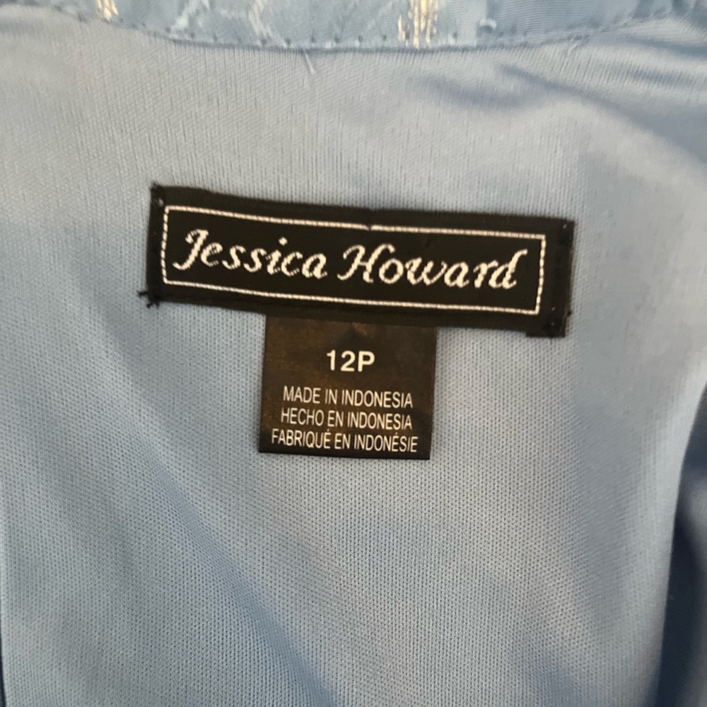 Jessica Howard Blue with Silver accents Flutter Sleeve Dress w/pockets - Picture 5 of 6